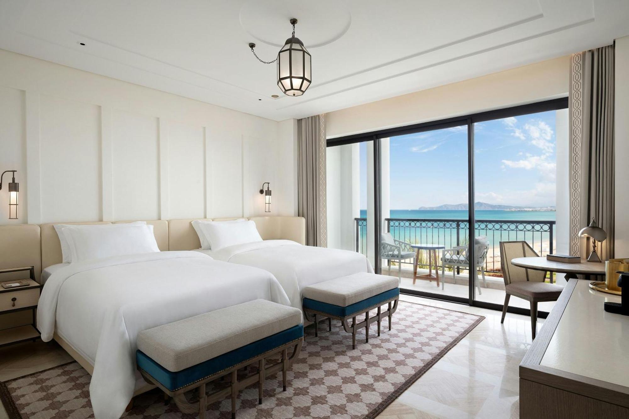 The St. Regis La Bahia Blanca Resort - Tamuda Bay ฟนิเด็ค ภายนอก รูปภาพ
